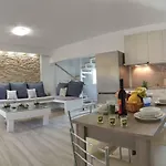 Sea Breeze Vilă *
