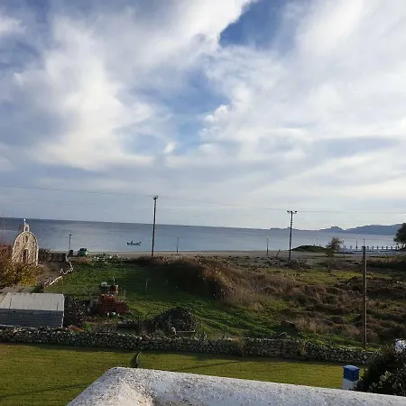 Sea Breeze Villa Haraki